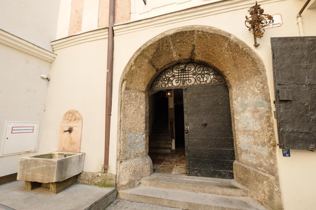 Goldgasse Apartments De Luxe Salzburg Ngoại thất bức ảnh