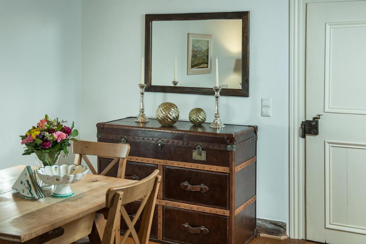 Goldgasse Apartments De Luxe Salzburg Ngoại thất bức ảnh