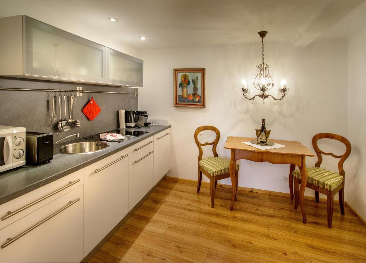 Goldgasse Apartments De Luxe Salzburg Ngoại thất bức ảnh